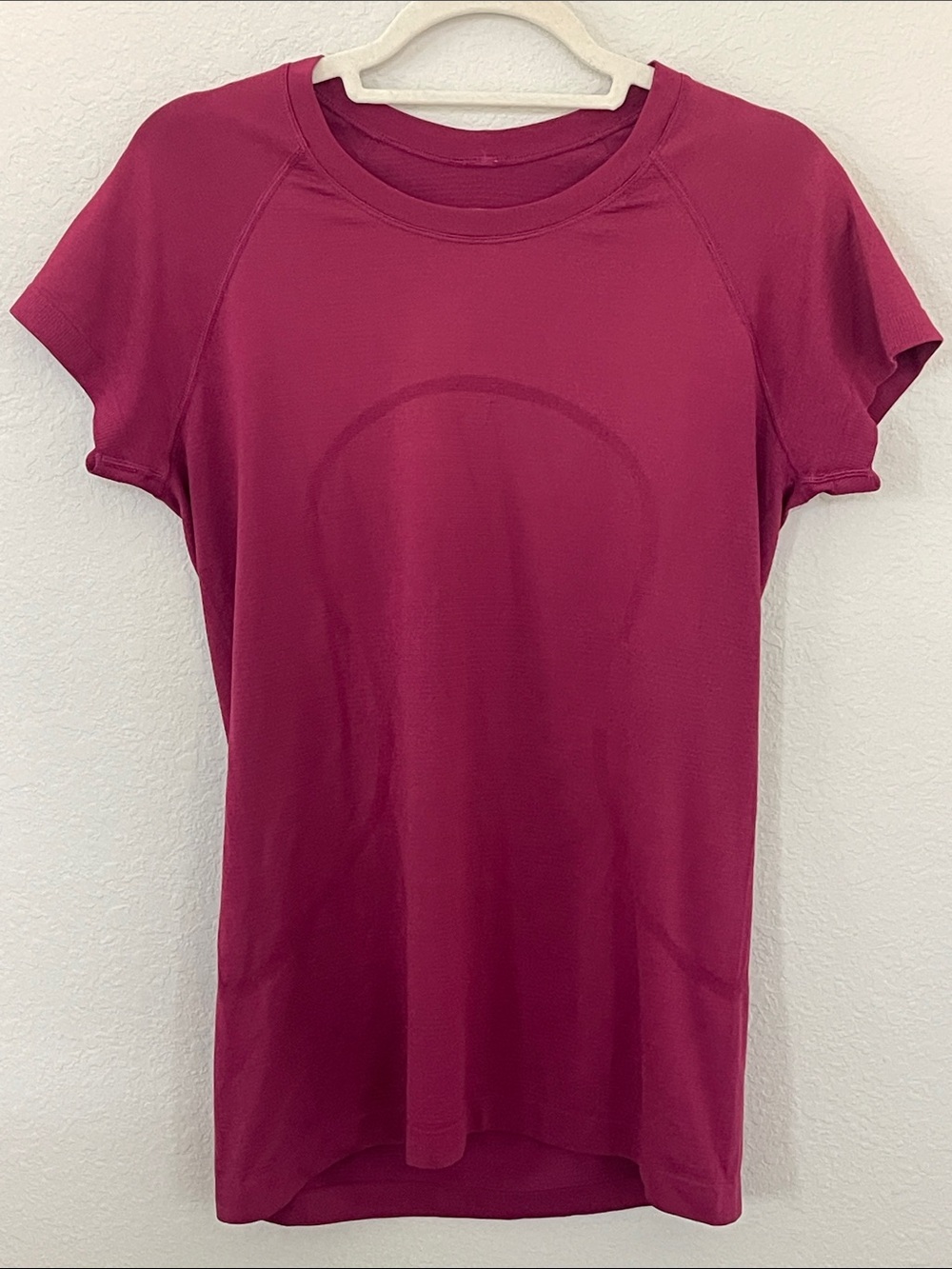 Lululemon Swiftly Tech Short Sleeve Running Top Berry Magenta Women’s